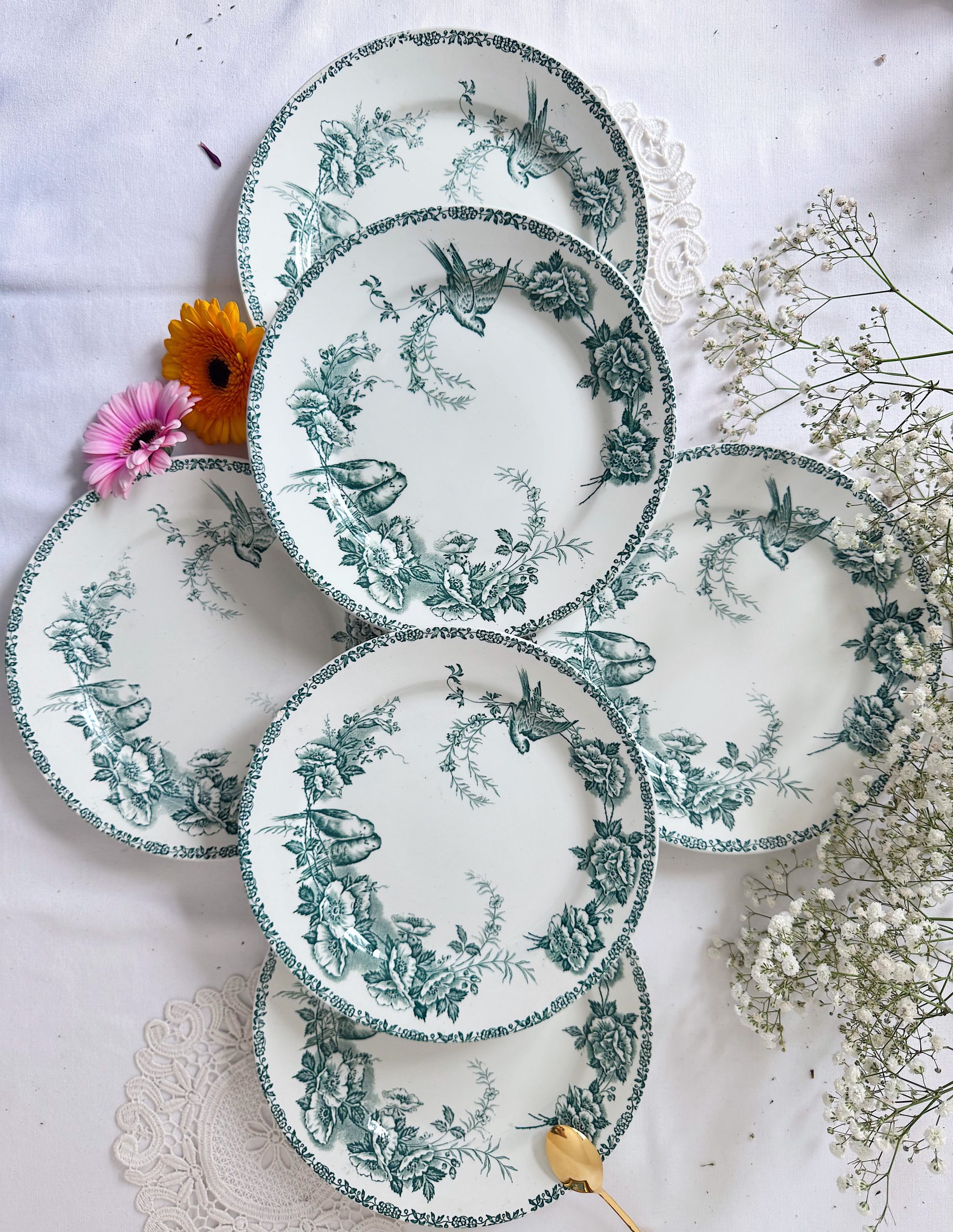 Petite assiette décorative St Amand Blanc Faïence/Métal Illustration