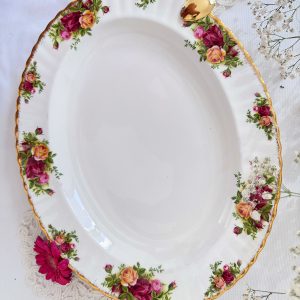 Grand plat ovale Royal Albert Old country roses