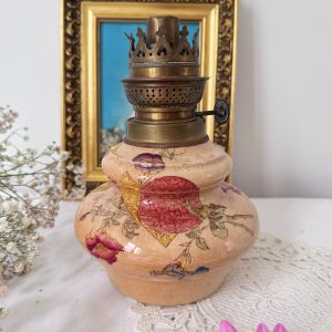 Lampe à pétrole polychrome H. Boulenger