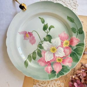 Plat fleuri Lunéville polychrome 31,5cm