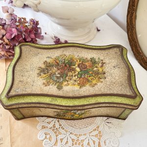 Boite ancienne en fer doré et vert