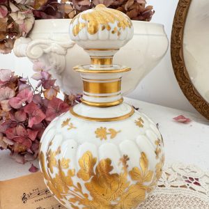 Flacon ancien blanc et doré Meissen