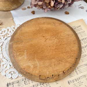 Planche à pain ronde ancienne "My daily bread" (réservée)