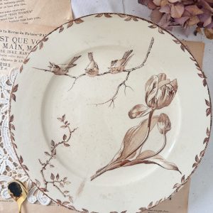 Assiette sur pied  H. Boulenger Oxford sépia