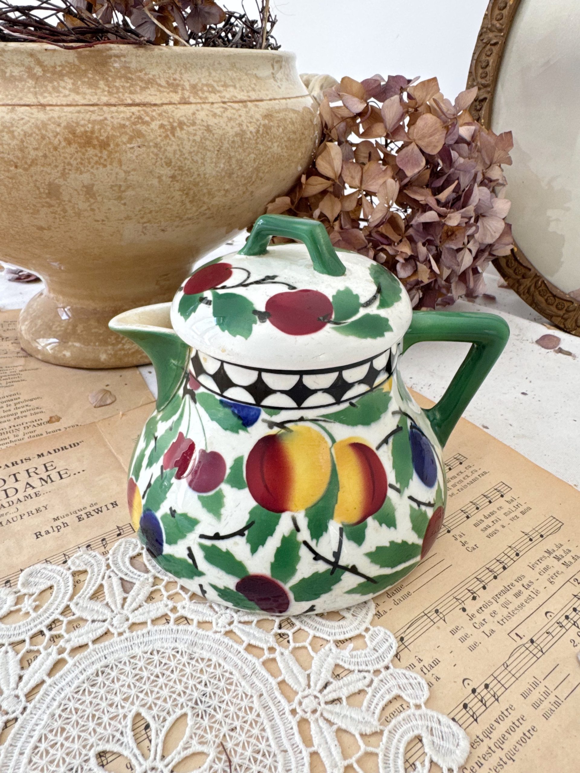 Theière ancienne Art déco Villeroy et Boch prunes – Image 2