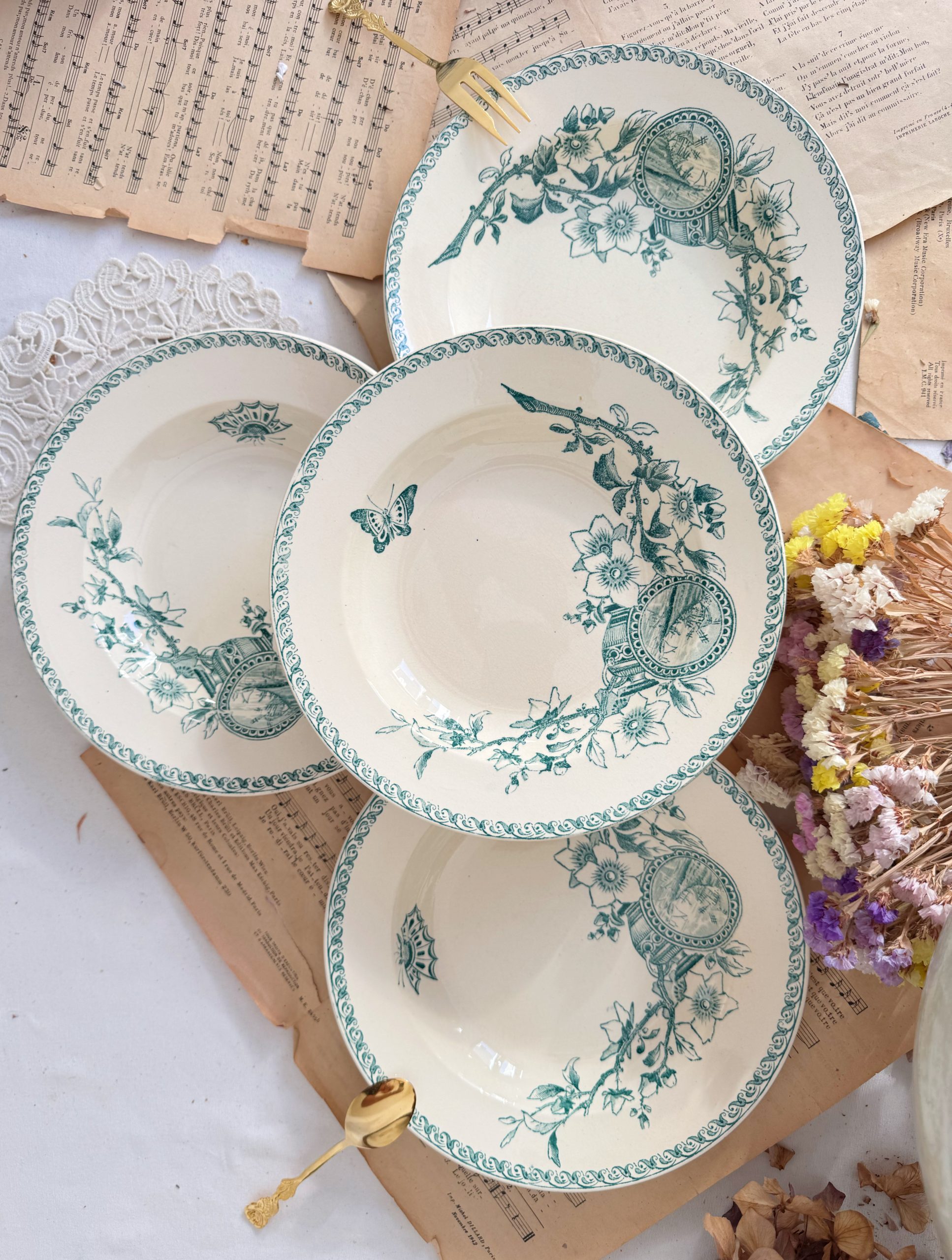 4 assiettes creuses vertes Sarreguemines Wallace