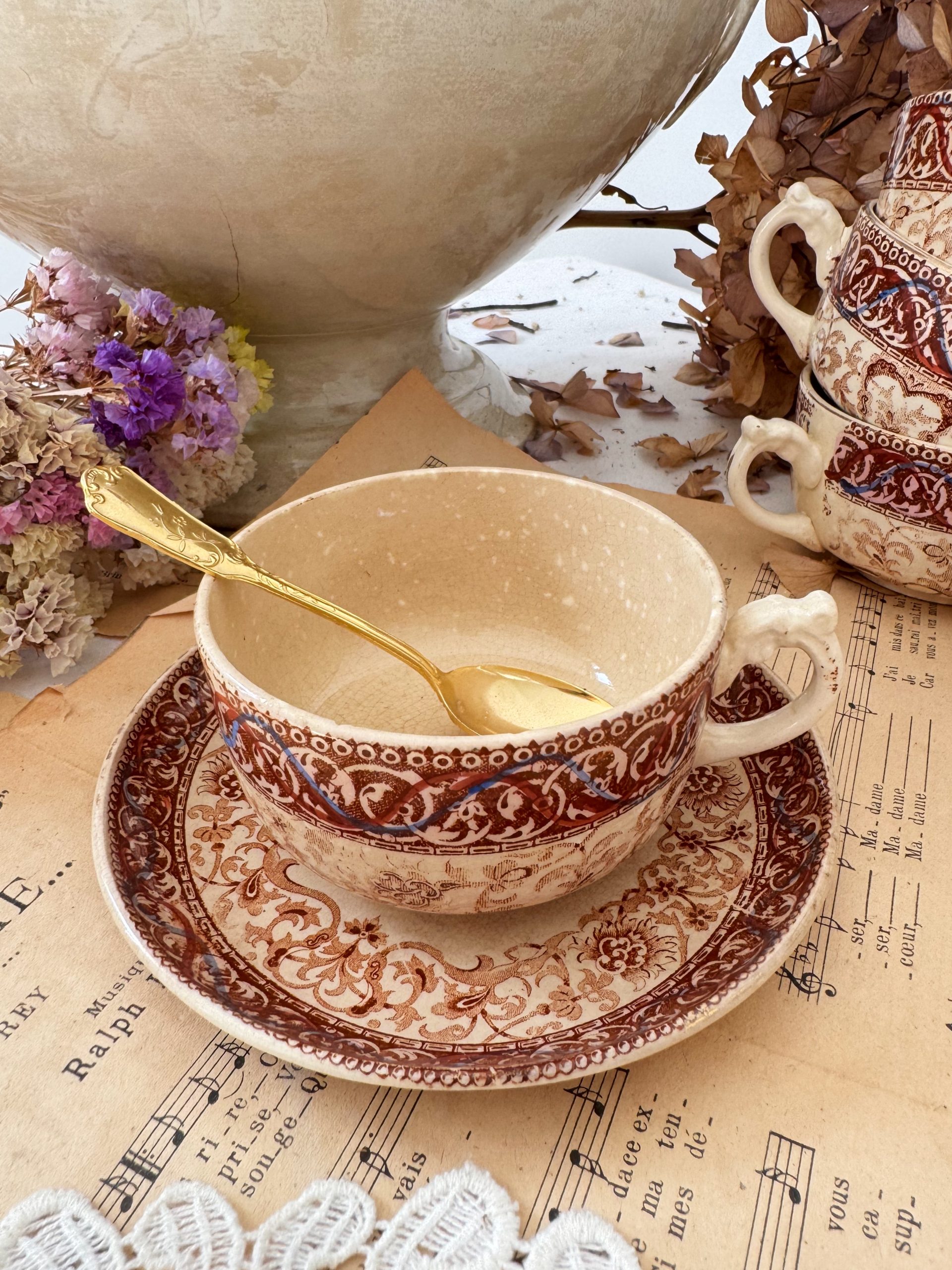 Tasse patinée terre de fer HB & Cie Sully