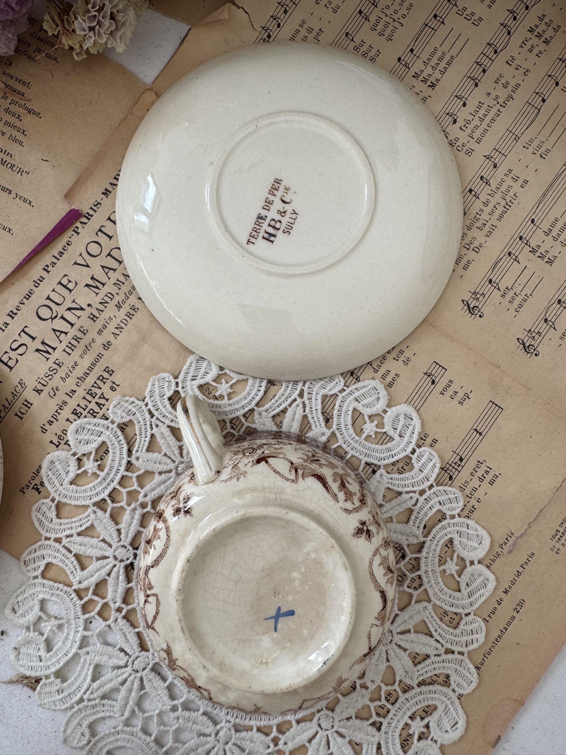 Tasse patinée terre de fer HB & Cie Sully – Image 3